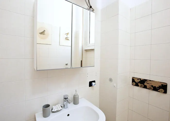 Bilocale A 400m Dalla Stazione Di Lambrate - Casa Abano Apartment